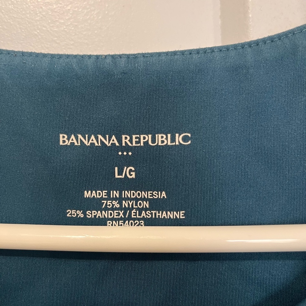 Banana Republic Teal Sports Bra